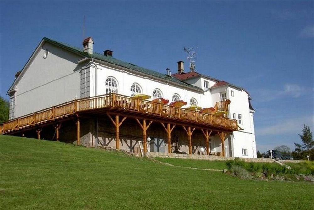 Hotel Zamecek Janovicky Broumov Dış mekan fotoğraf